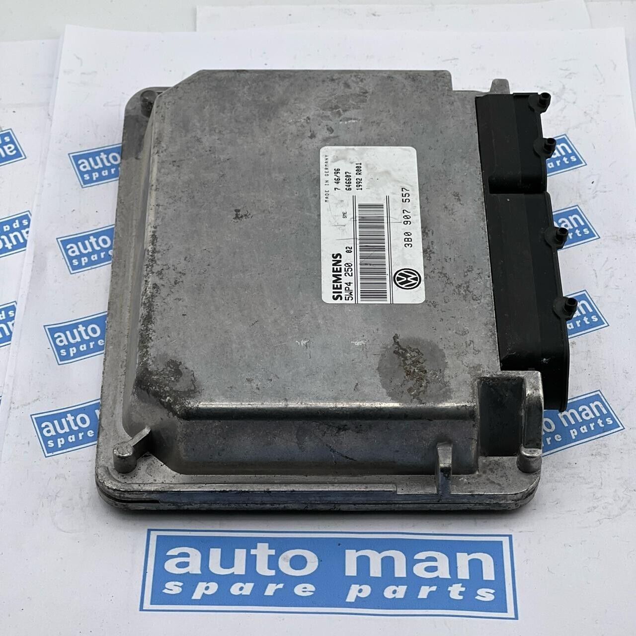 Unidad de control del motor Volkswagen ECU 5WP4250 3B0907557