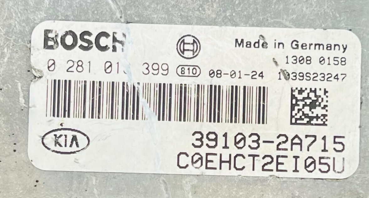 Unidad de control del motor Kia Ceed 0281013399 391032A715 39103-2A715