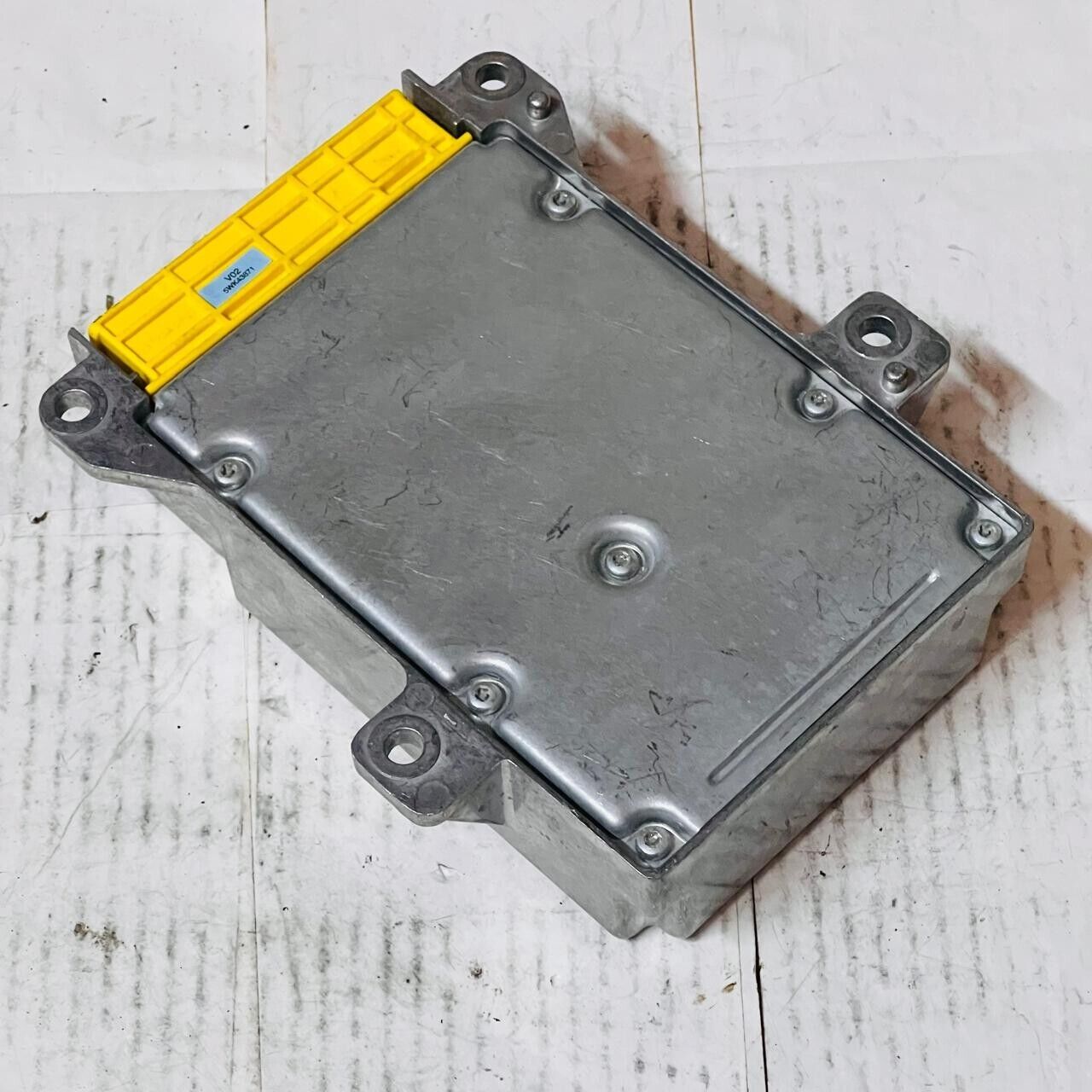 Mercedes-Benz W212 E12 Airbug Control Module - A2129014204 / 5WK43871