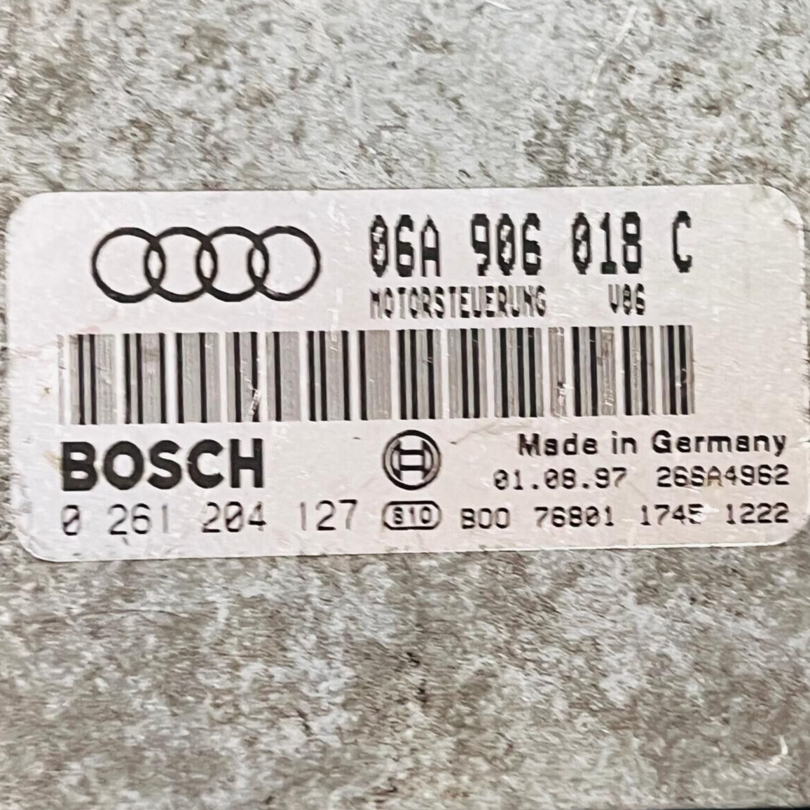 Audi A3 S3 8L Engine Control Unit ECU - 06A906018C / 0261204127