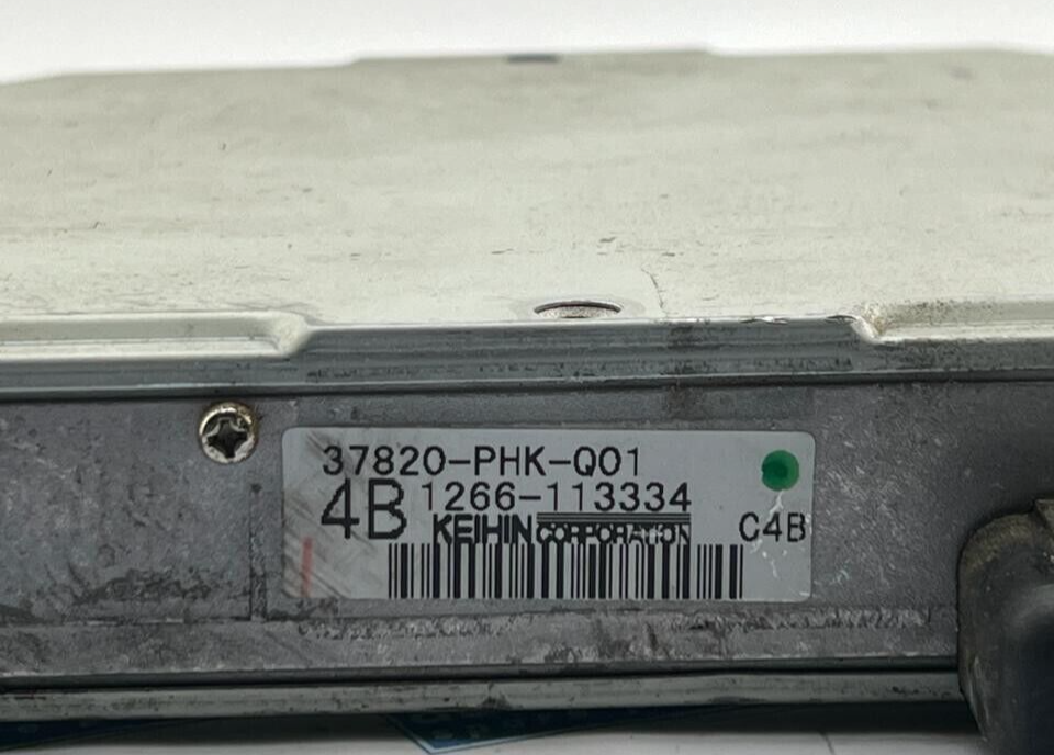 Computadora motor Honda CR-V ECU ECM PCM 37820-PHK-Q01 CRV 37820PHKQ01