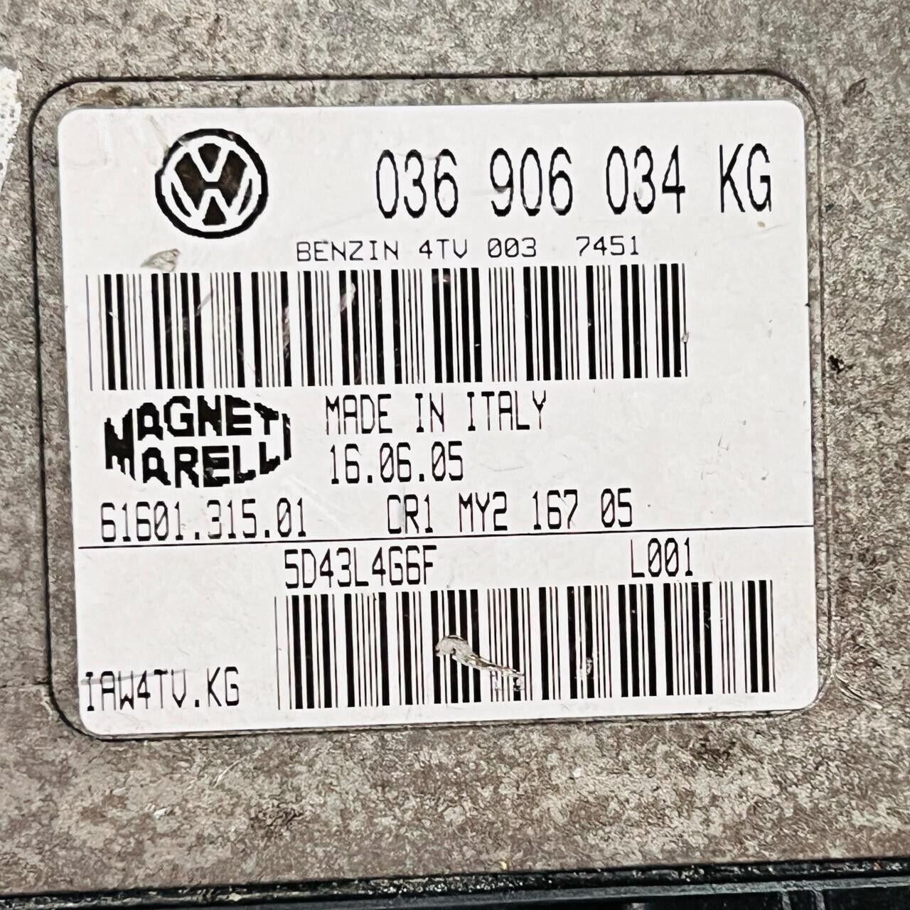 02-09 Volkswagen Polo MK4 Engine Control Unit ECU - 036906034KG / 61601.315.01