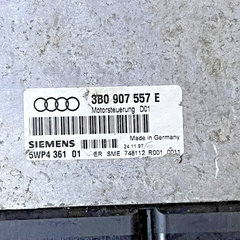 Audi A4 B5 engine control unit 3B0907557E Siemens 5WP436101