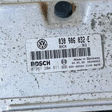 VolksWagen Lupo Engine Control Unit ECU - 030906032E / 0261204911