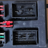 RANGE ROVER Sport Fuse Box - YQE500420 / 519249007 / 000237557 / 150109 / 172233