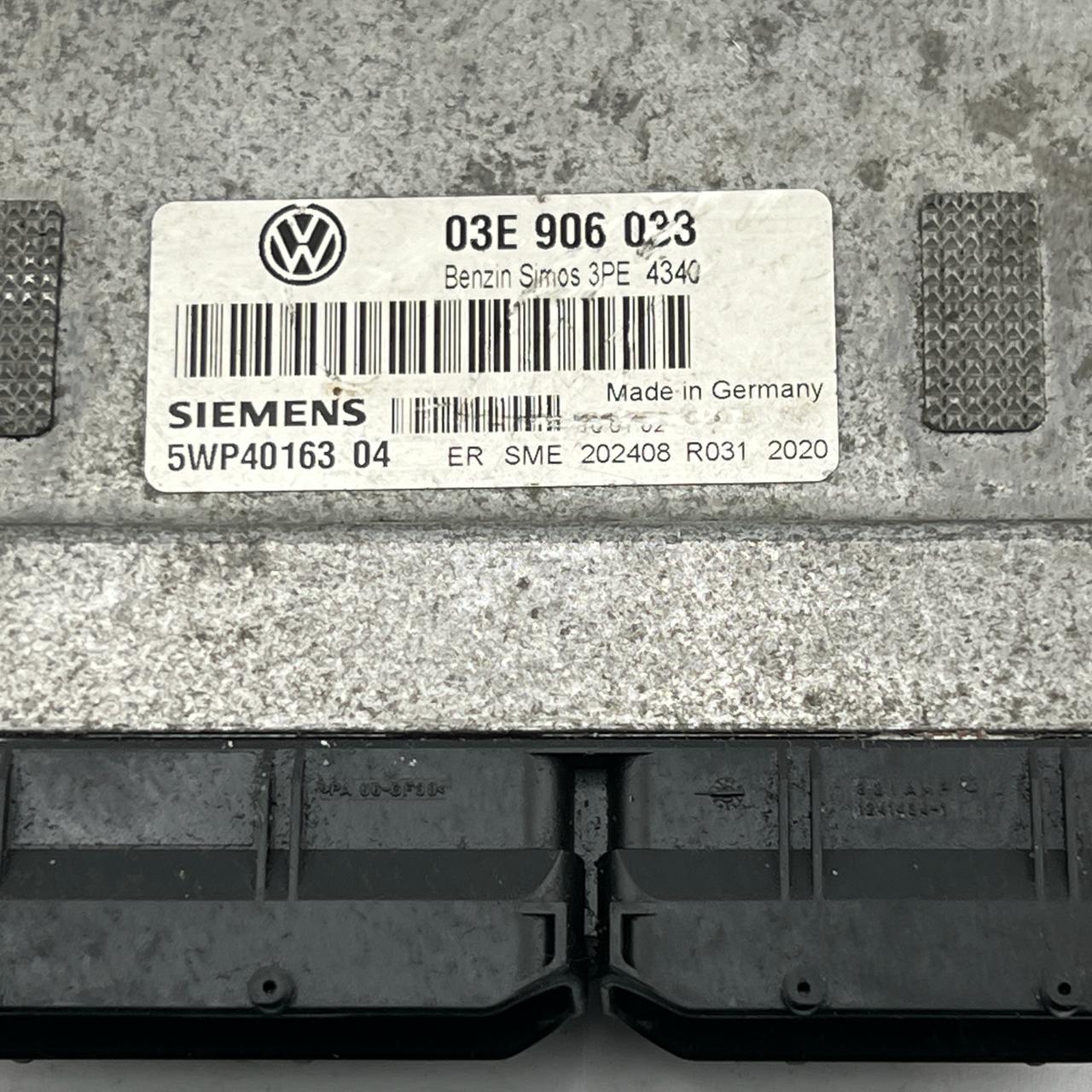 VW Engine control unit ECU 03E906033 5WP4016304 03E 906 033