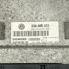 VW POLO 9N Engine Control Unit ECU 03E906033 2002 18046806