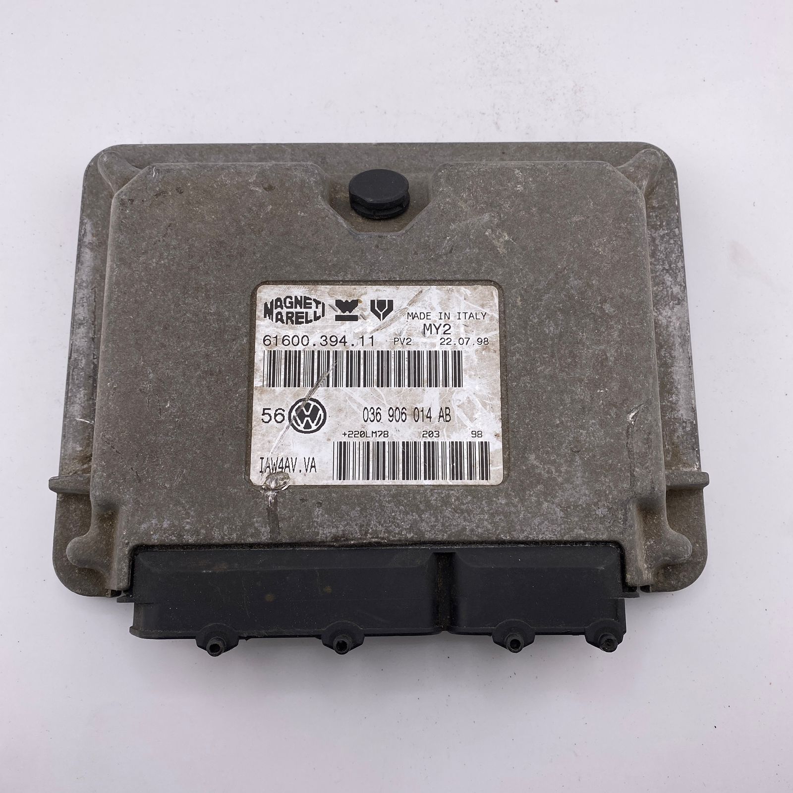 VW GOLF IV 1J1 engine control unit ECU 036906014AB 2000 18047876-