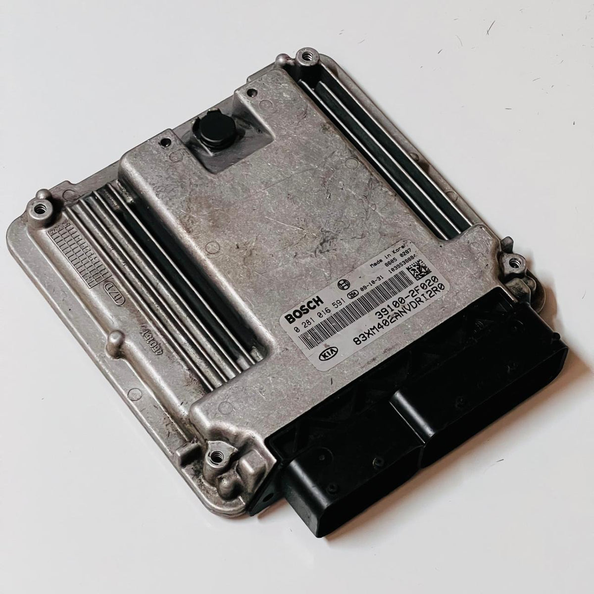 KIA Sorento R 2011  Engine Control Unit  ECU 391002F020