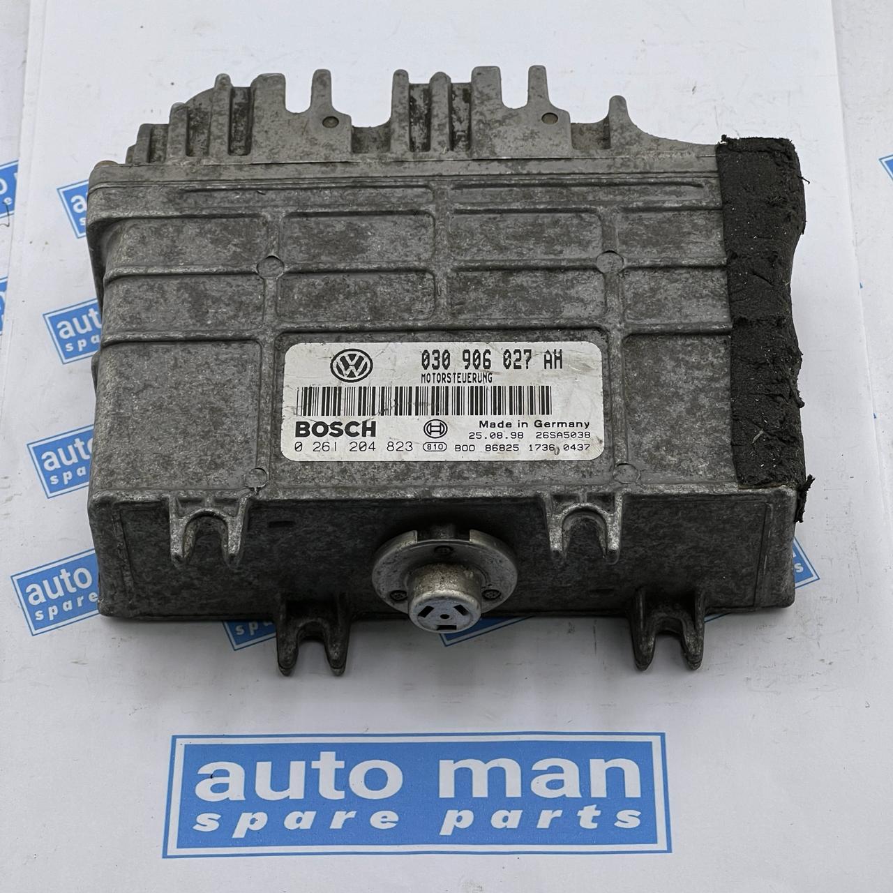 SE705 SEAT Engine Control Unit ECU 030906027AH 0261204823