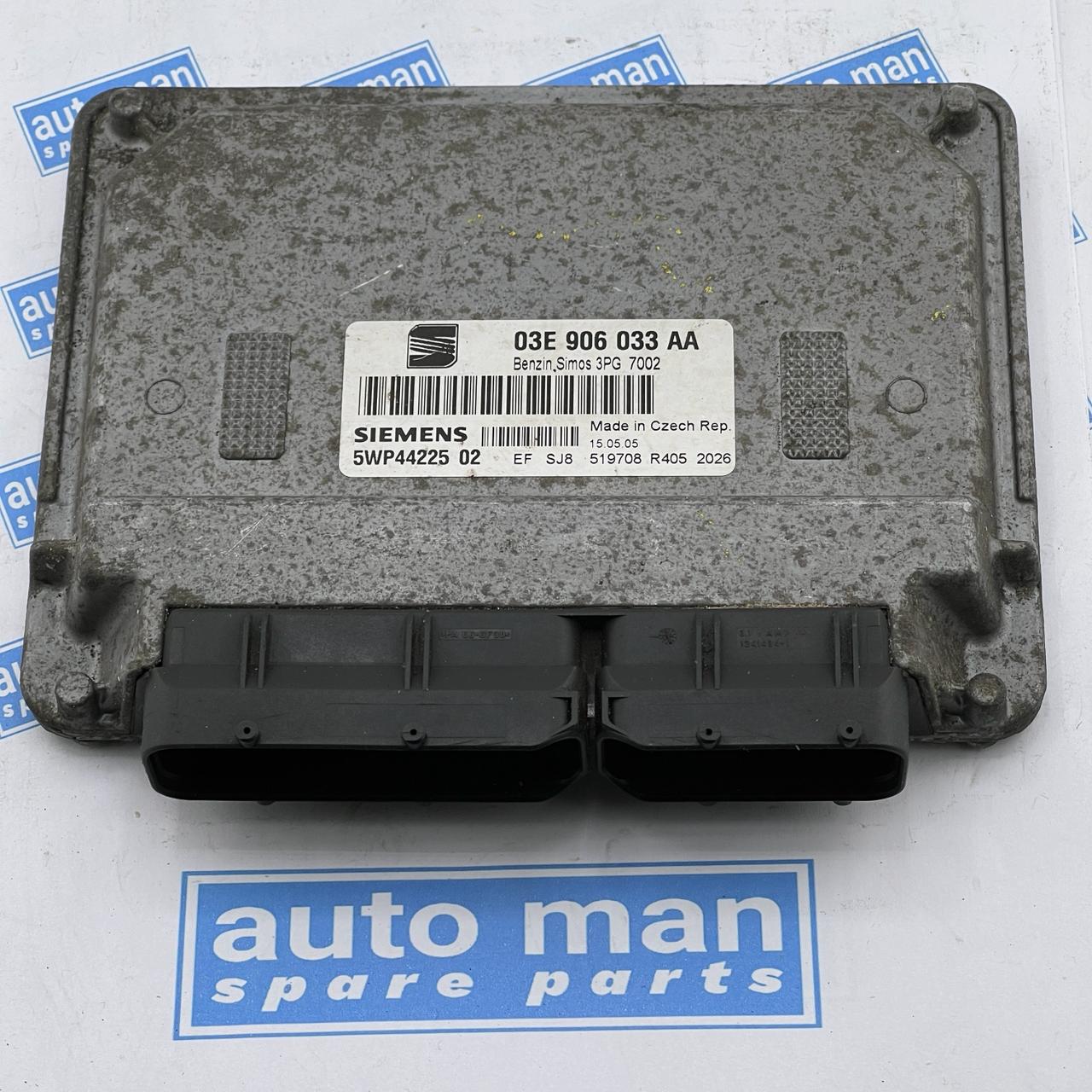 2005 SEAT IBIZA   ENGINE ECU 03E906033AA  5WP44225 02