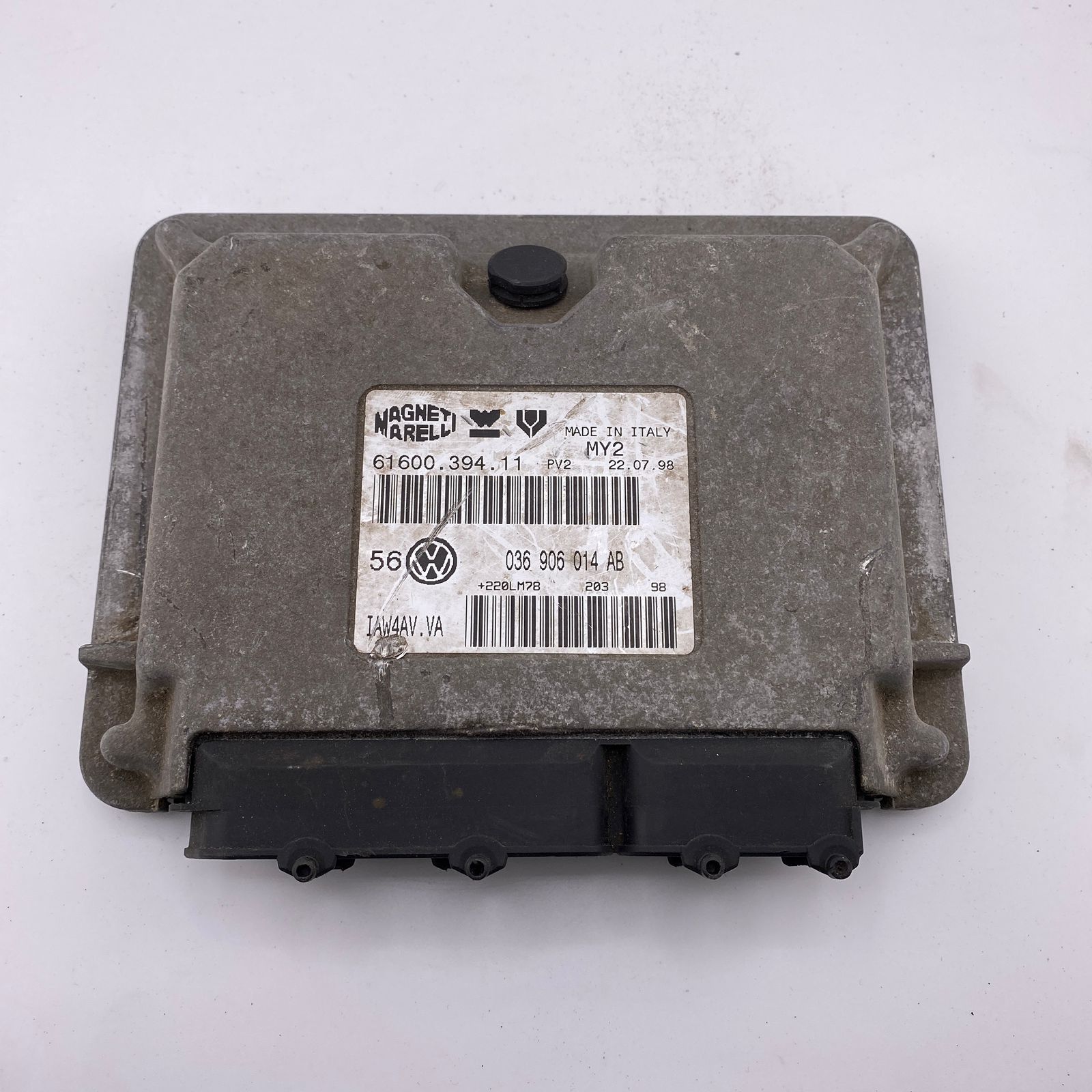 VW GOLF IV 1J1 engine control unit ECU 036906014AB 2000 18047876-