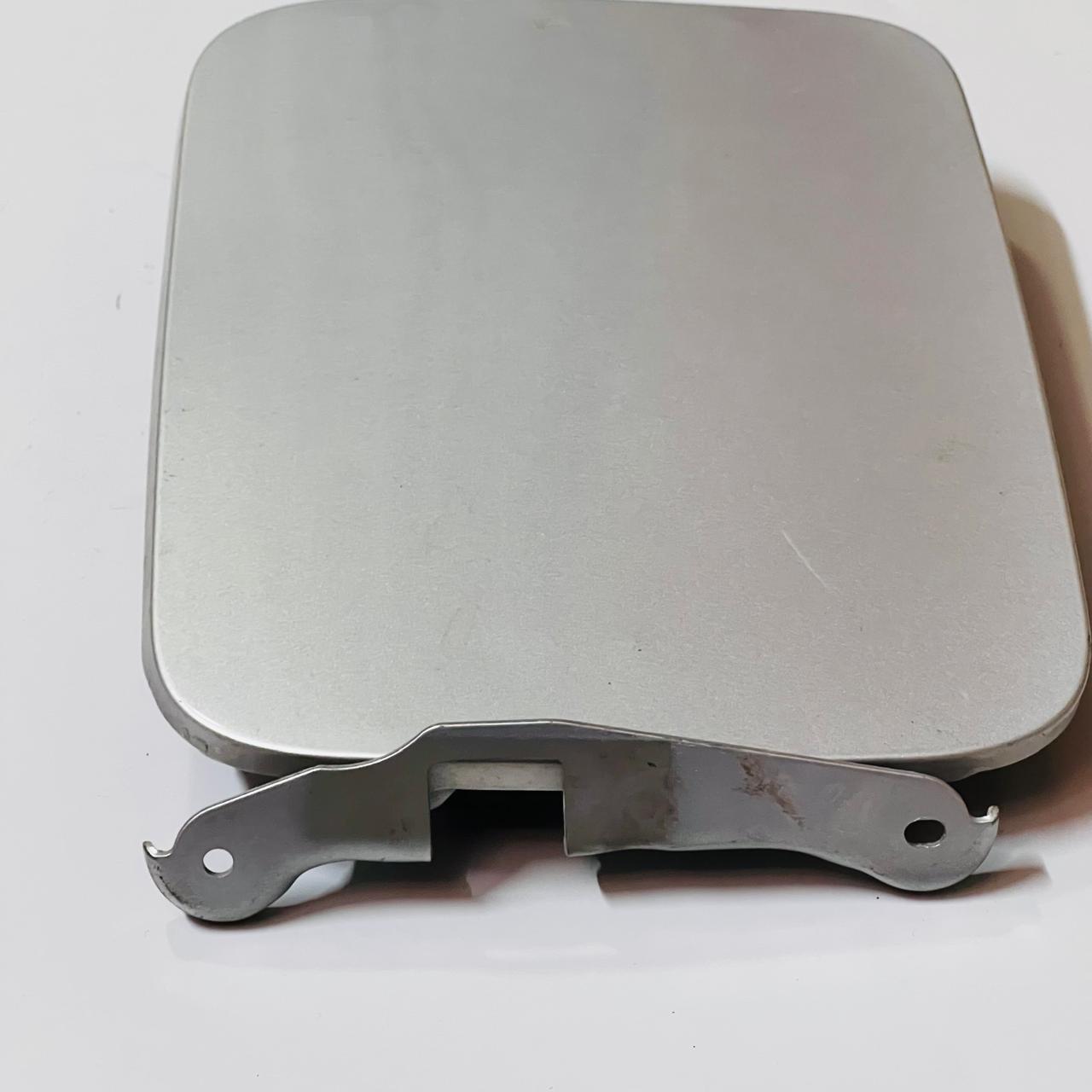 Infiniti QX56 11-13 Fuel Gas Cap Door Lid, Silver 78830-1LA0A, C020 OEM