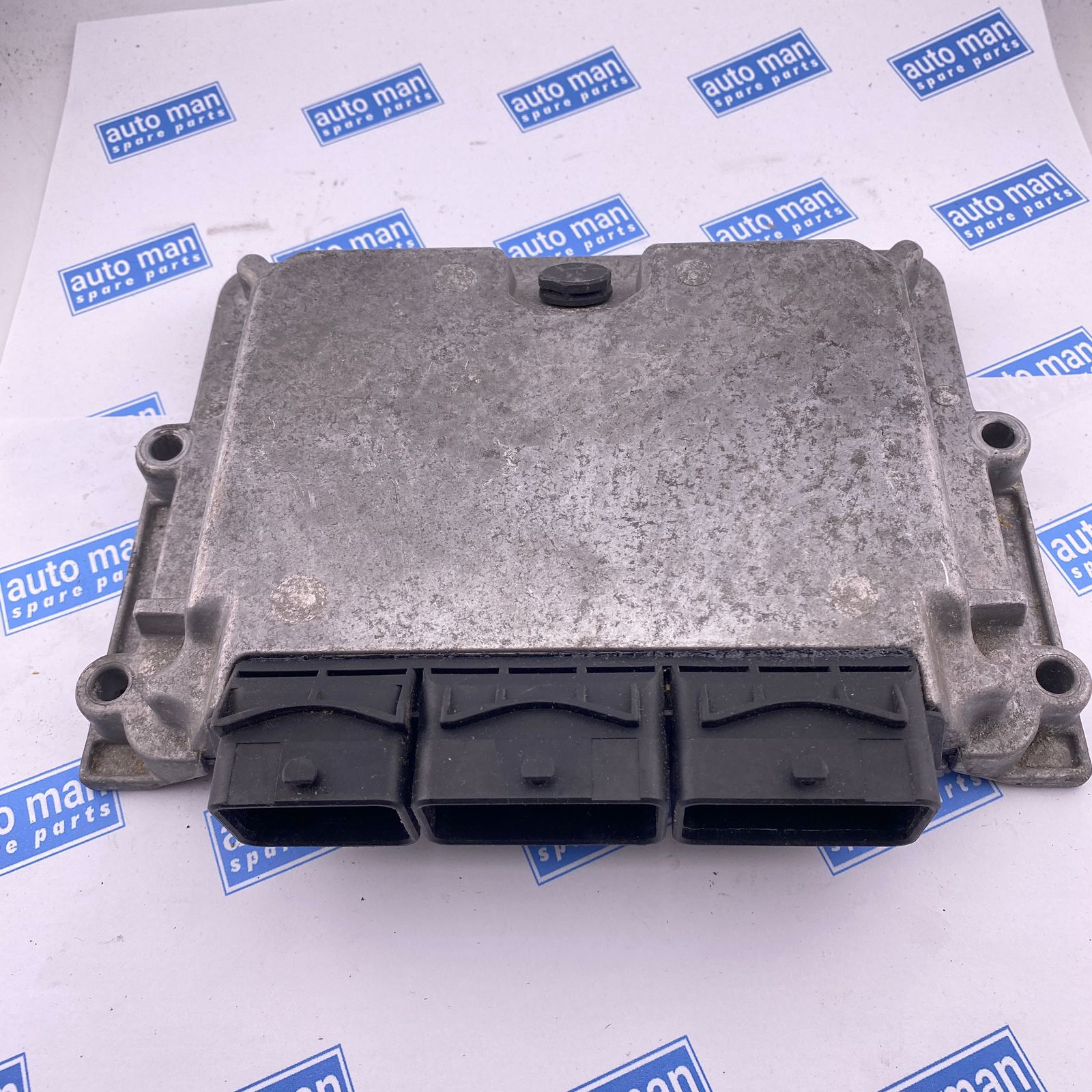 0261206143 - 8200046214 - 8200135967 - ME746 ECU ENGINE CONTROL / BOSCH / ME746