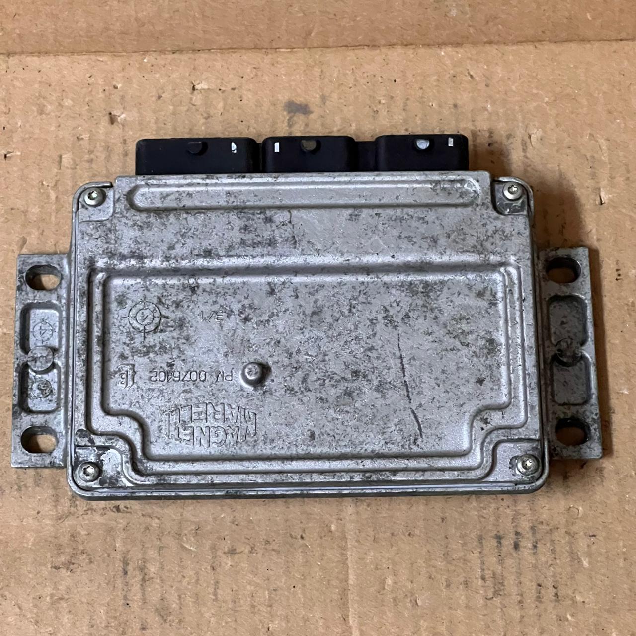 PEUGEOT ECU Control Module Unit 9658845480 9653962780