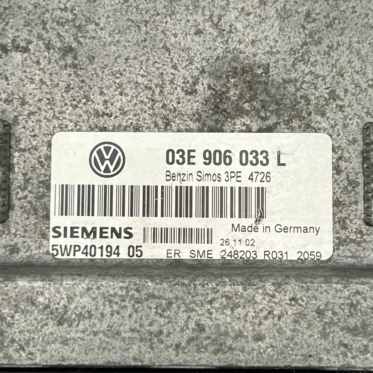 VW POLO 9N Engine Control Unit ECU 03E906033L 2002 18046798