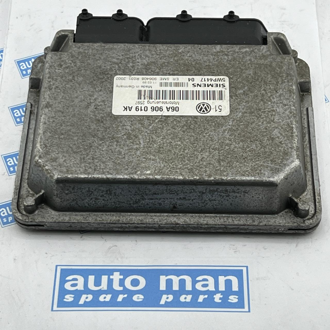 VW Golf 1999 Engine Control Module Unit Motor ECU 5wp441704 06a906019ak